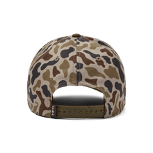 YETI® Wetlands Camo Logo Badge Mid Pro Flat Brim Hat